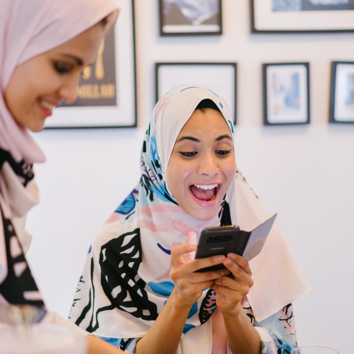 Schedule a free consultation for individual or couple's therapy for relationship, parenting, stress, trauma, anxiety, CEN, depression.